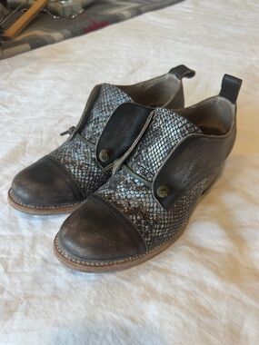 Freebird by Steven - Mabel shoes size 6